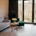 Momenty Lodge *