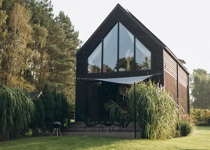 Momenty بيت خشبي Slajszewo