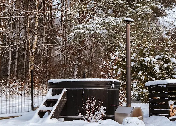 Momenty بيت خشبي